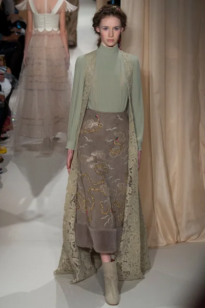Look 23